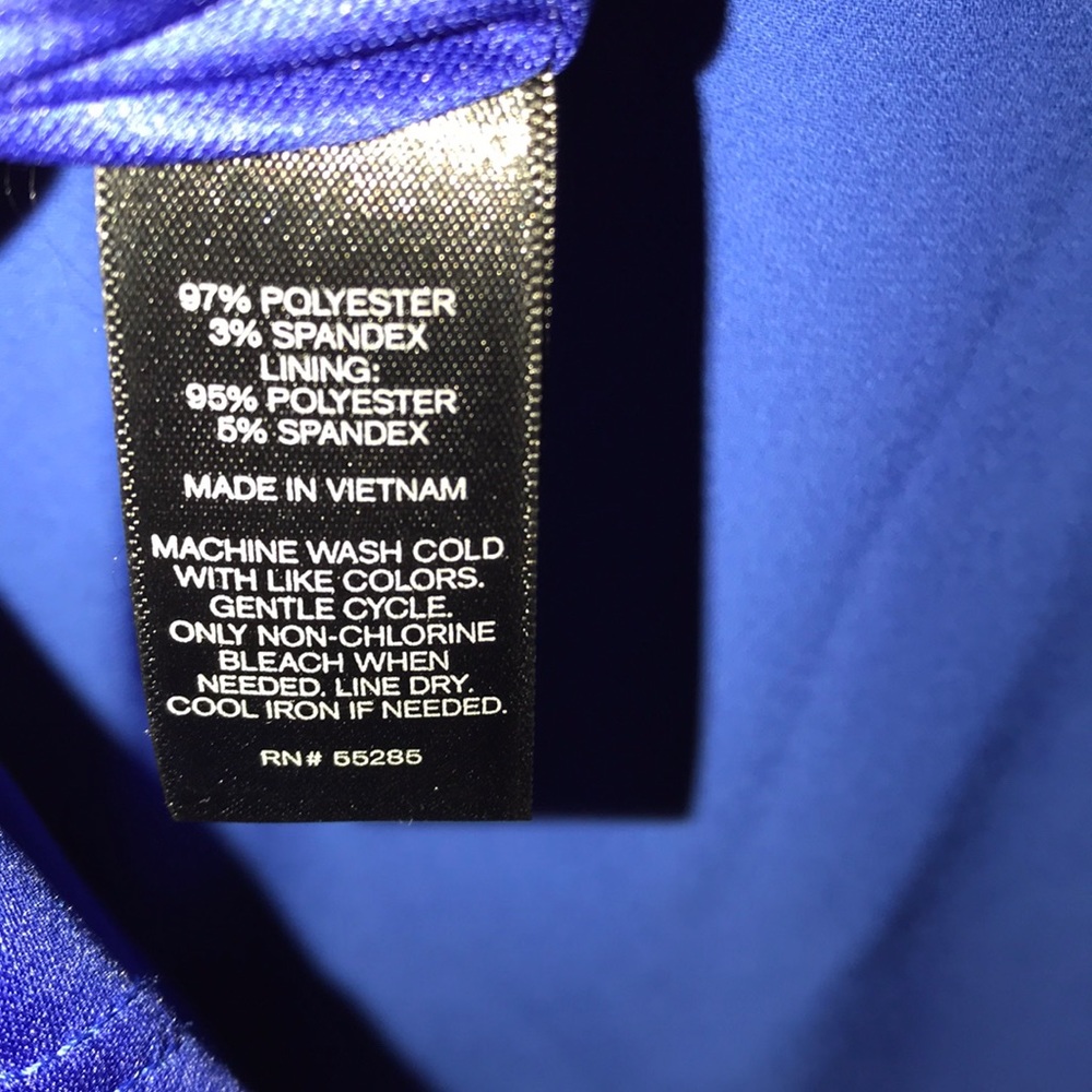 Express Dress - Picture 5 of 6